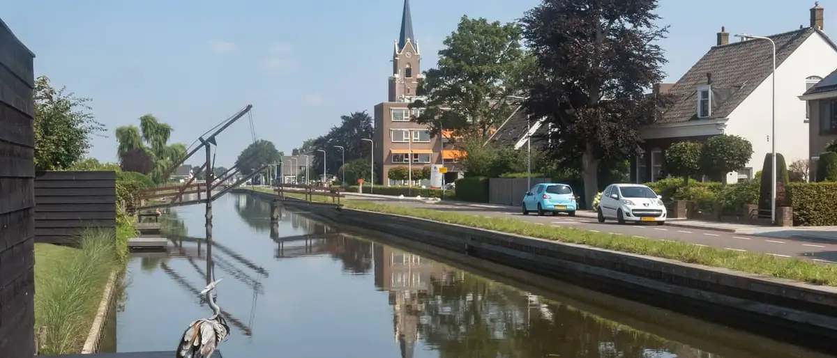 Water en kerktoren in Berkel en Rodenrijs